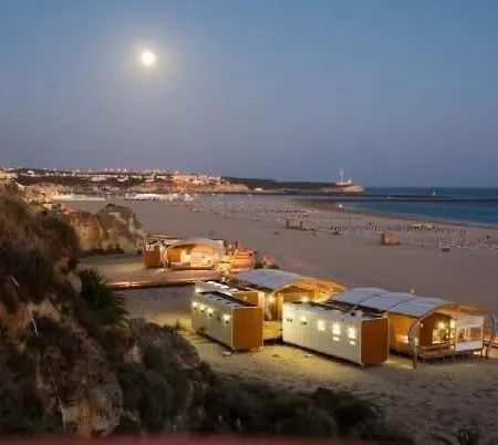 Casa Azul, Fast Wi-fi, Airco, Pool & Bbq Near The Da Rocha Portimao