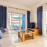 Casa Azul, Fast Wi-fi, Airco, Pool & Bbq Near The Da Rocha * Portimão