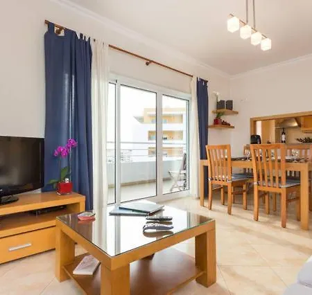 Casa Azul, Fast Wi-fi, Airco, Pool & Bbq Near The Da Rocha * Portimao