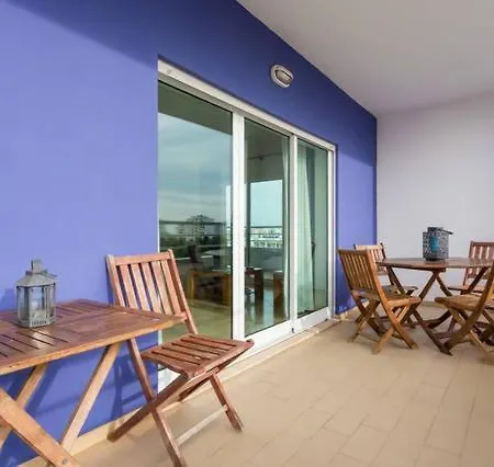 Casa Azul, Fast Wi-fi, Airco, Pool & Bbq Near The Da Rocha * Portimao